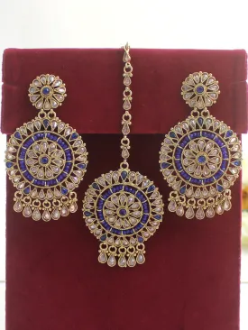 Aarzoo Earrings & Tikka