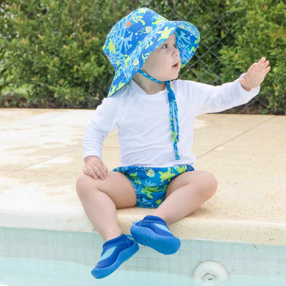 Bucket Sun Protection Hat-Light Royal Blue Turtle Journey