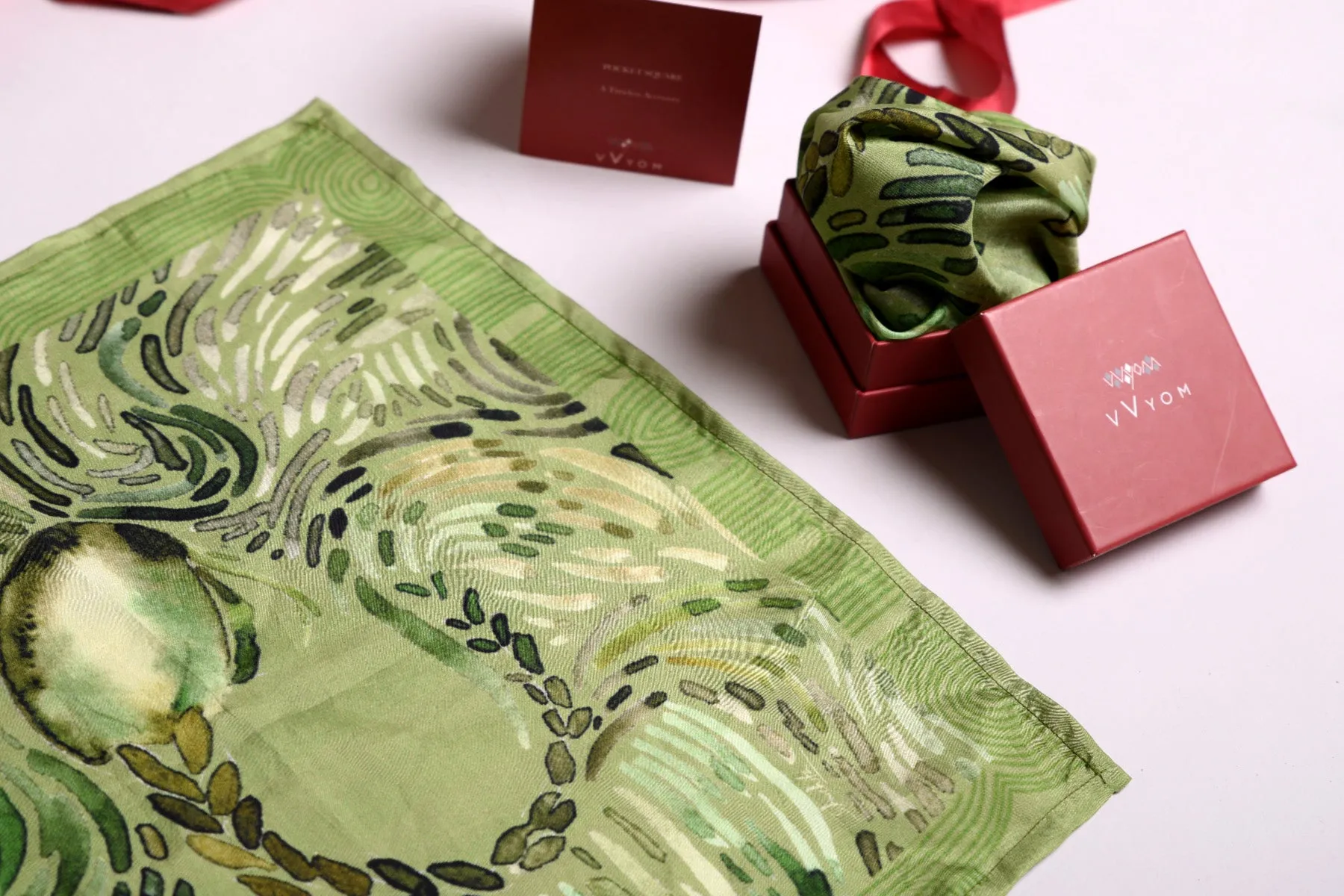 Virgo Gift Box / Zodiac Themed Pure Silk POCKET SQUARE
